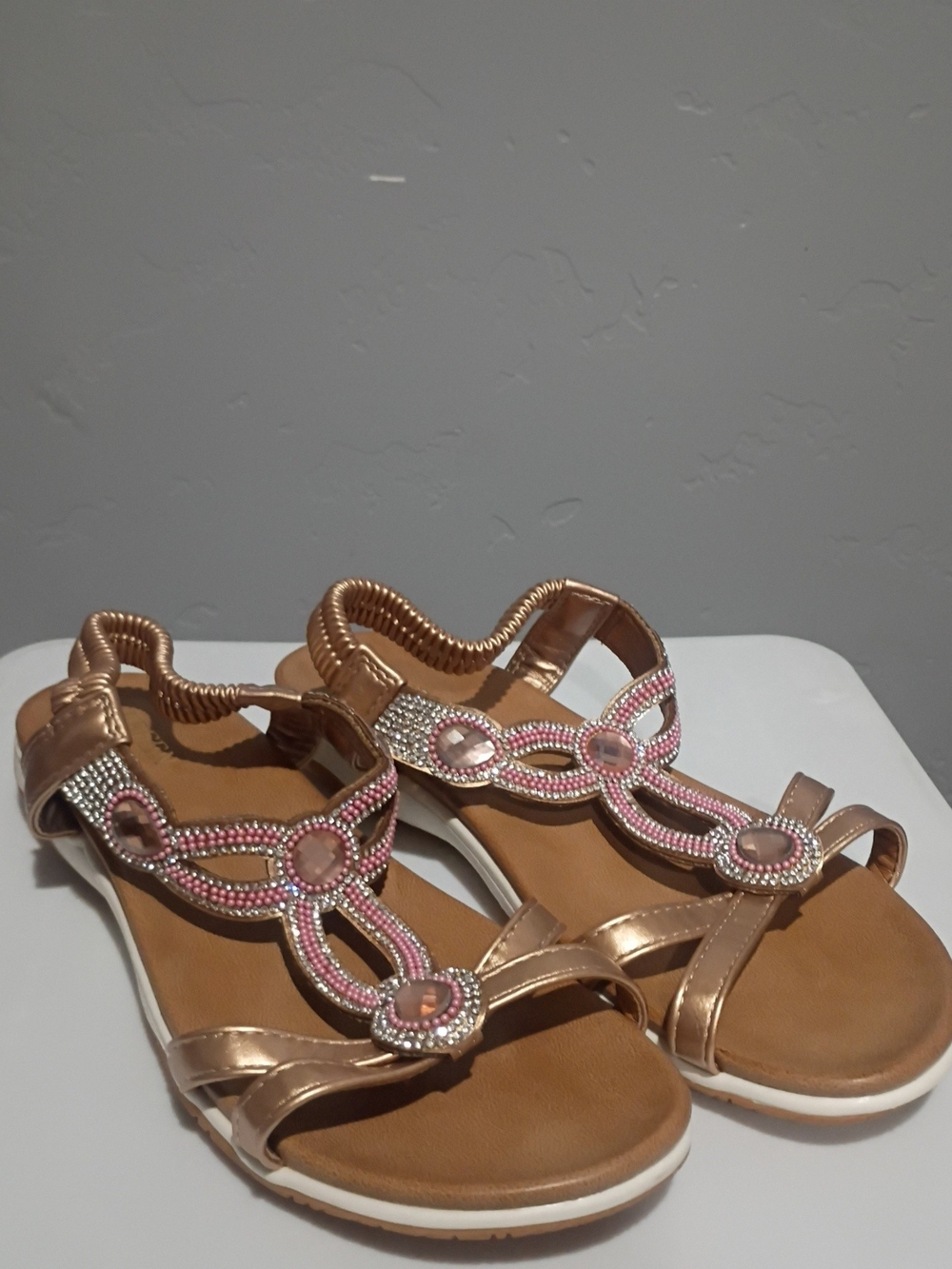 UBFEN Women’s Metallic Rose Gold Beaded Sandals